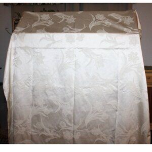 Floral Off White Tablecloth Holiday Christmas 72 x 80 Table Linens